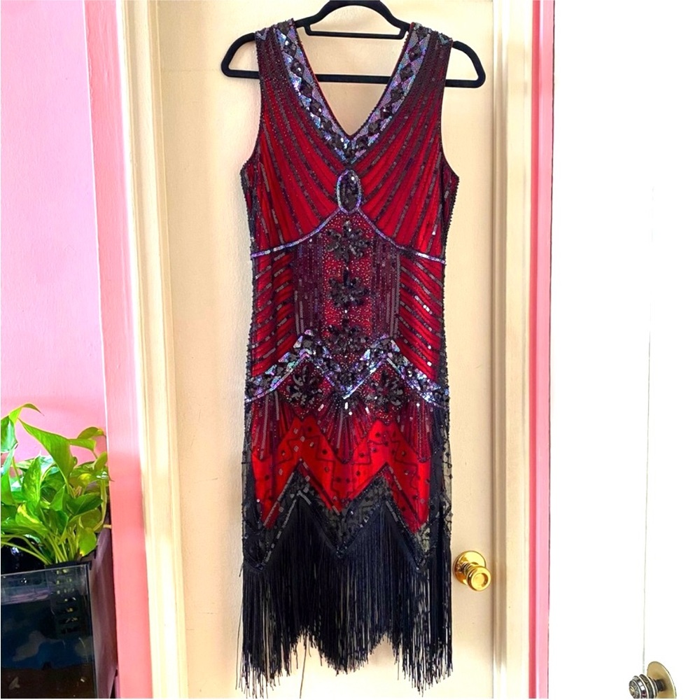 Retro Chic Red and Black Beaded and Sequin Flapper Style Dress